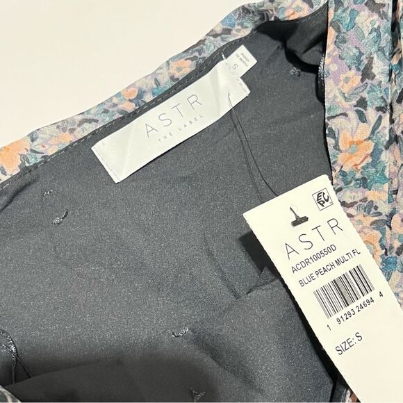 ASTR the Label • Santorini Dress in Blue & Peach Multi Floral - Picture 11 of 12